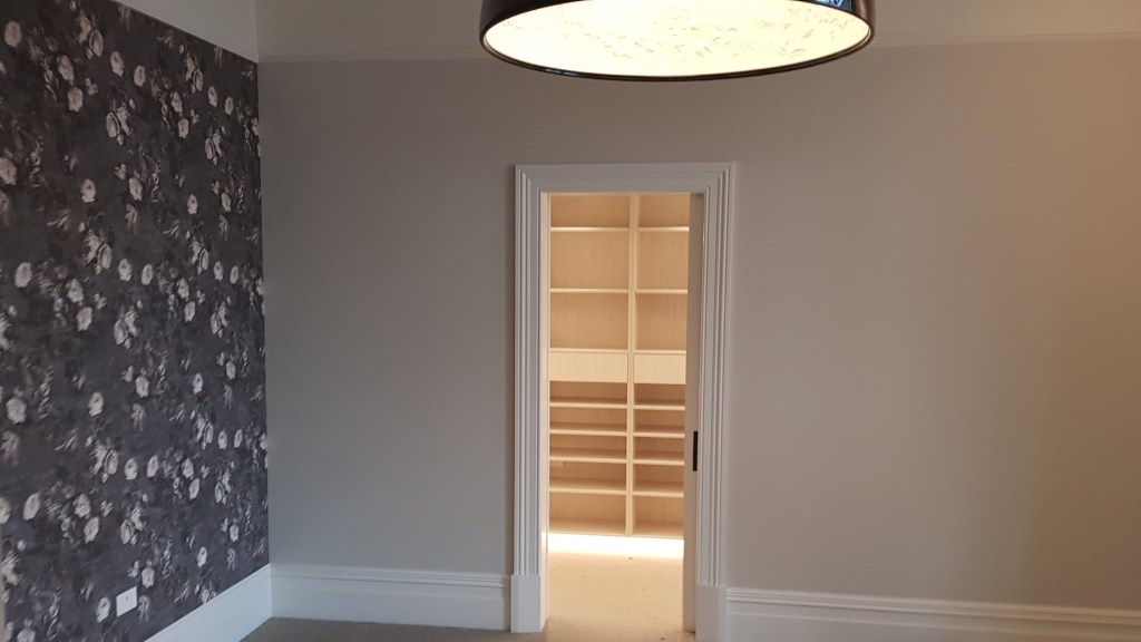 Walk in wardrobe
House renovation