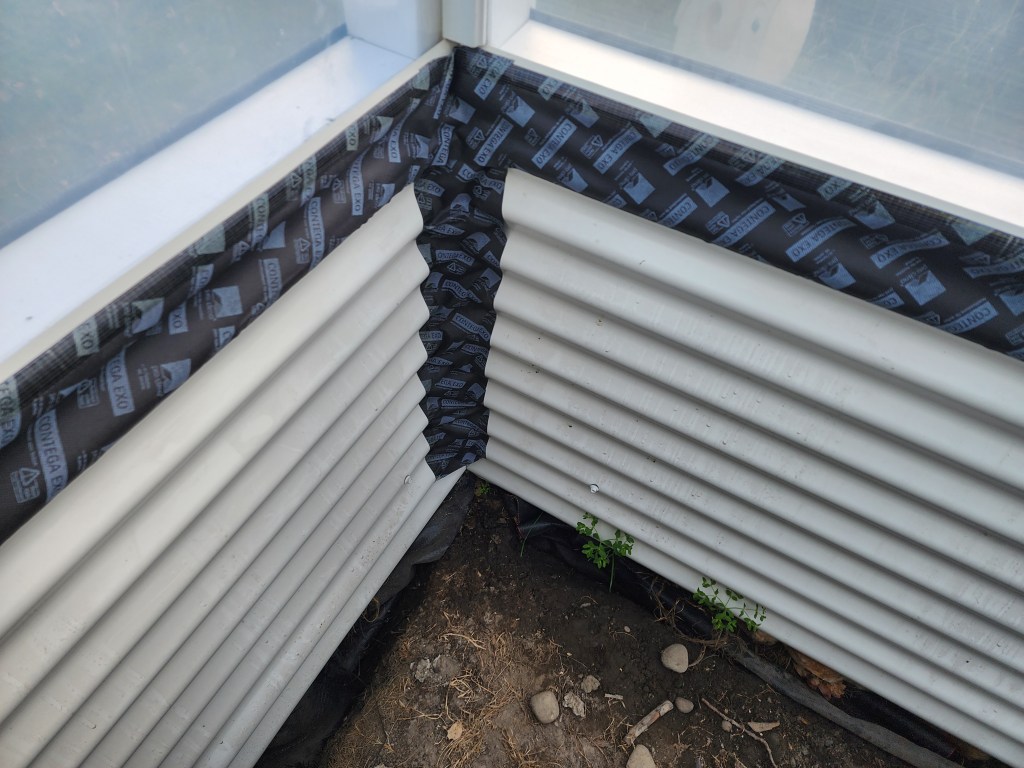 Raised beds
Greenhouse
Bio char
Johnson & sue compost
Hugelkultur